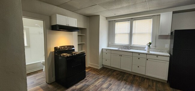 Building Photo - 1854 W College Ave Unit #2 Rental