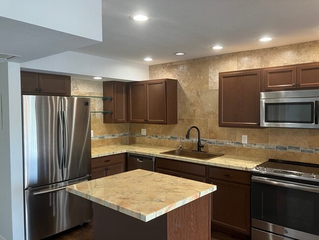 Photo - 5428 Swift Rd Unit Imperial Place