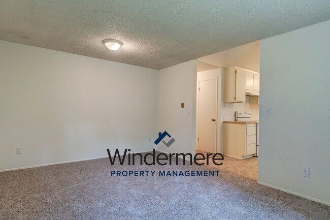 Photo - 4146 Kimberly Way Unit #B