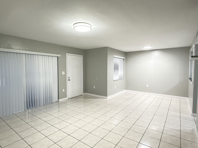 Photo - 8570 NW 3rd Ln