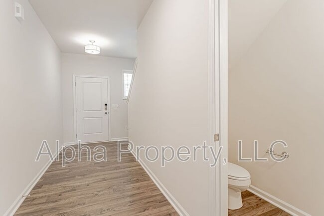 Photo - 19 Apricot Ln