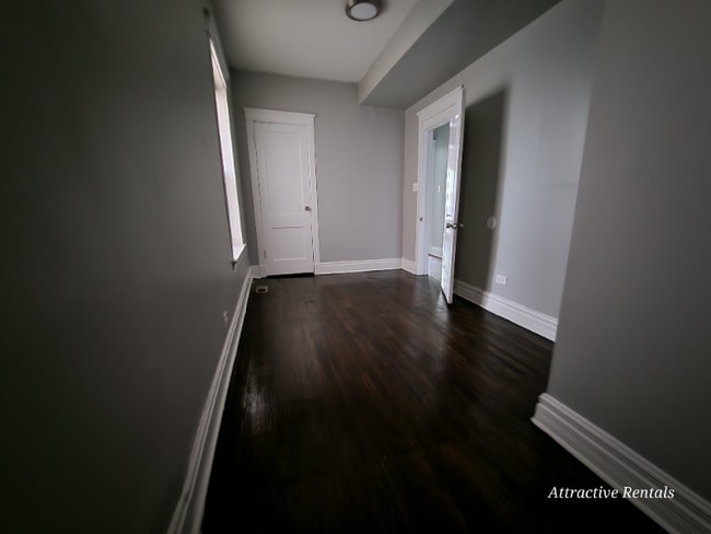 Photo - 6738 S Prairie Ave Unidad 1