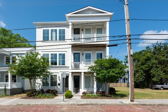 Photo - Brooklyn Art District | 2-Bedroom, 2.5 Bath