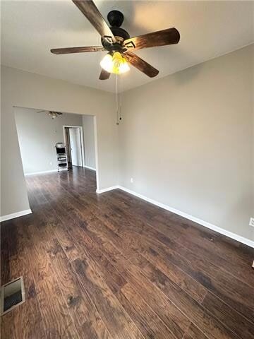 Photo - 8629 Nelson St