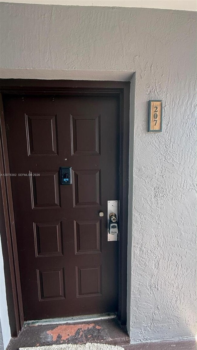 7411 SW 152nd Ave Unit 6-207
