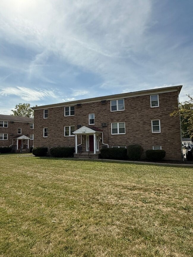 Photo - 5000 West Blvd Unit # 301