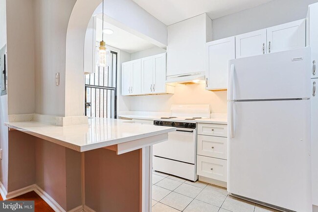 Photo - 2103 E Chelten Ave