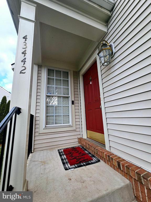 Photo - 43442 Katling Square