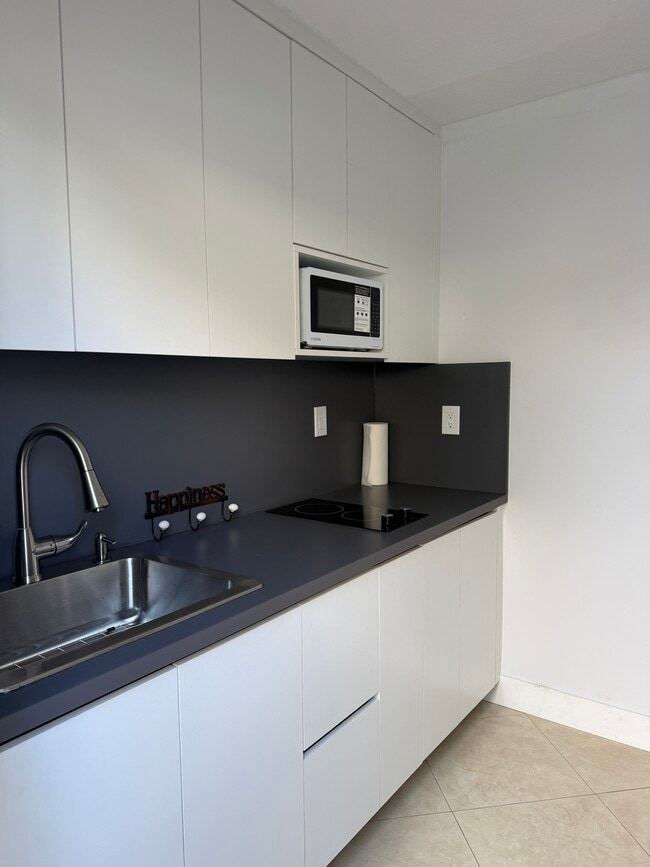 Photo - 10340 SW 43rd St Unit 1