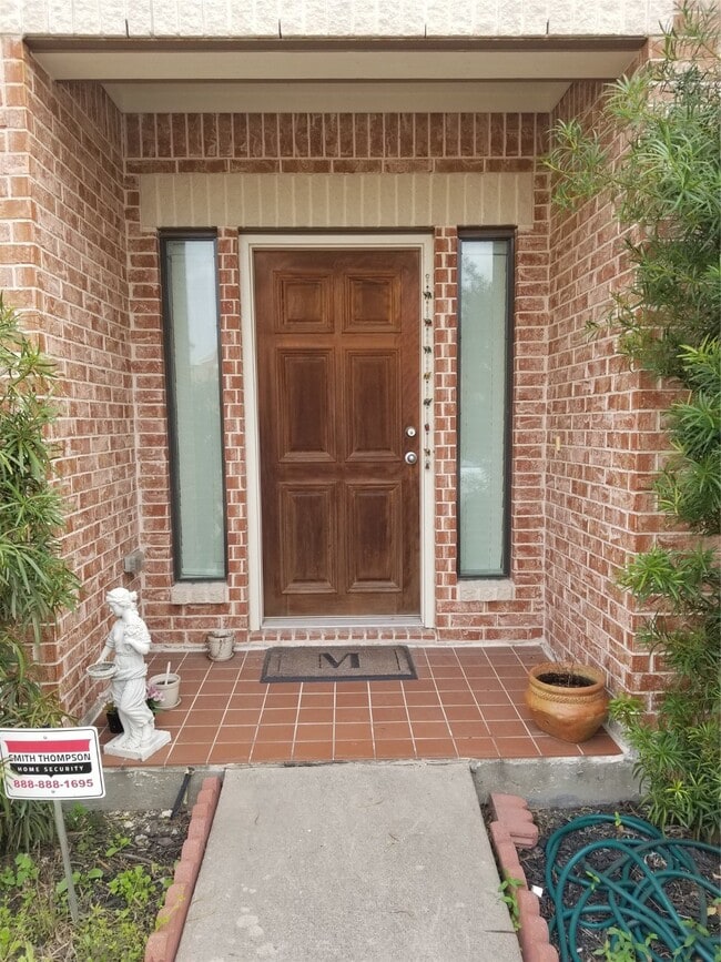 Photo - 3709 Main Plaza Dr