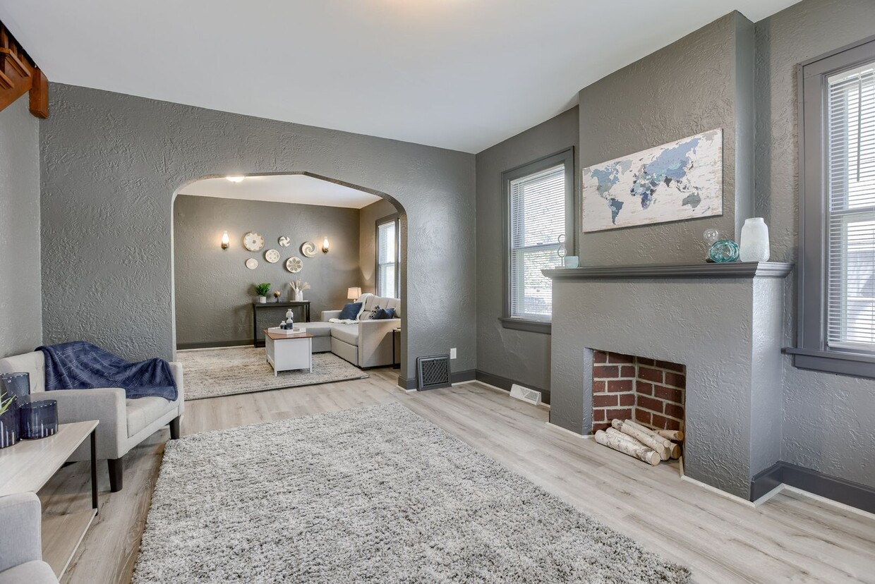 Photo - Charming Townhome in an Ideal Location – 228 Frank Street