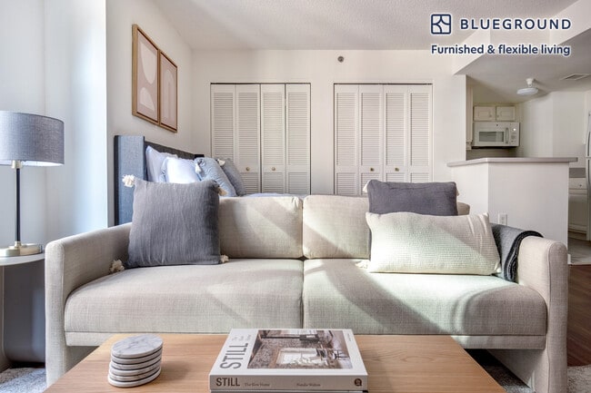 Photo - 400 8th St NW Unidad FL5-ID577