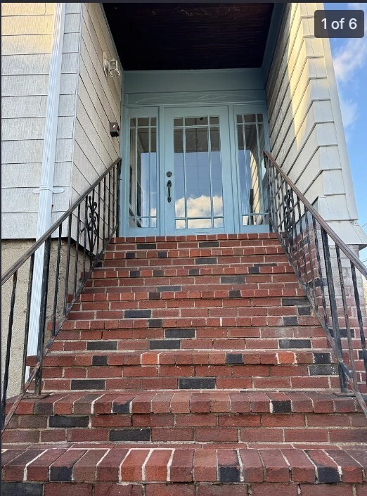 Building Photo - 483 Newport Ave Unit 2