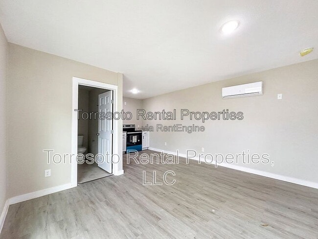 Photo - 1606 W Wildwood Dr Unit C