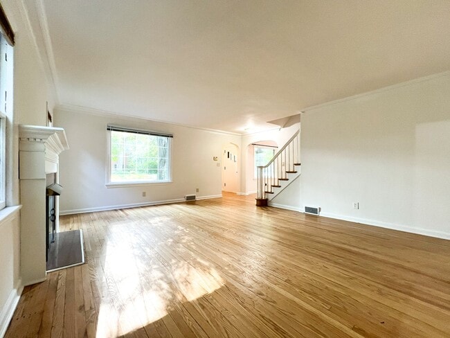 Photo - 94 Jennette Dr