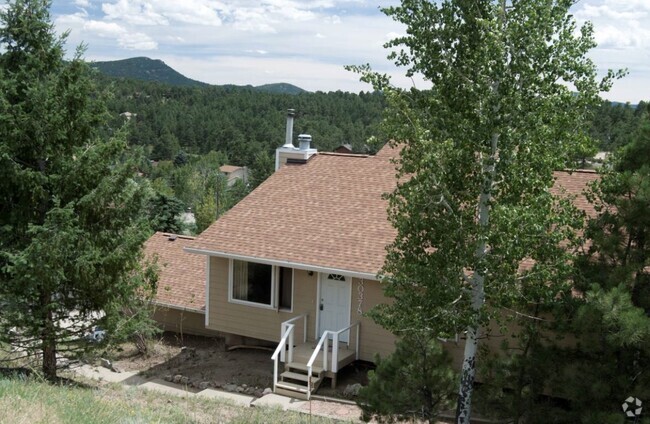 Building Photo - 30378 Appaloosa Dr Rental