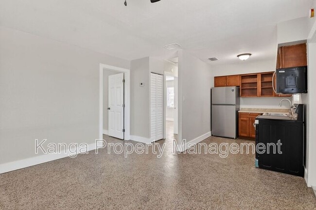 Photo - 58 W 27th St Unit 1