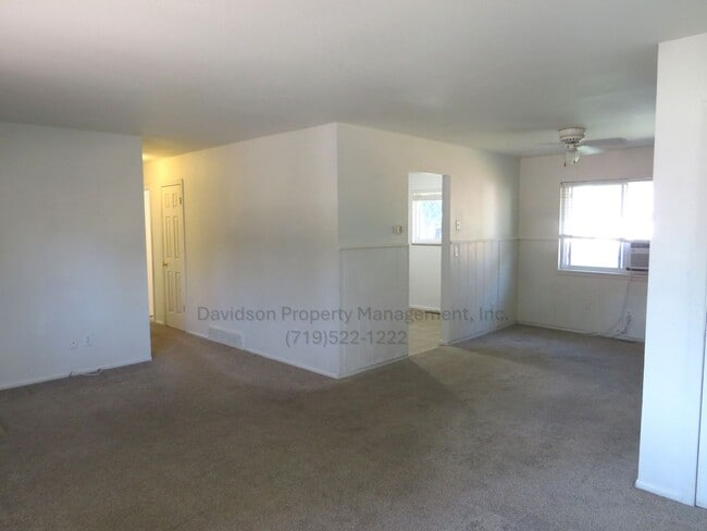 Photo - Charming 5 Bedroom House in Central Colora...