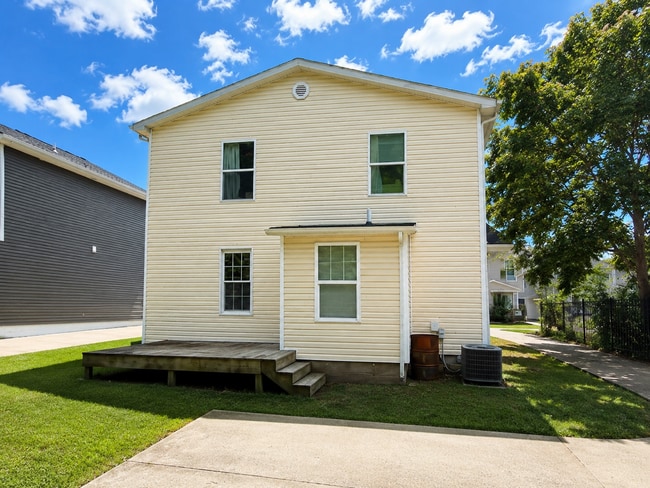 295 American Ave