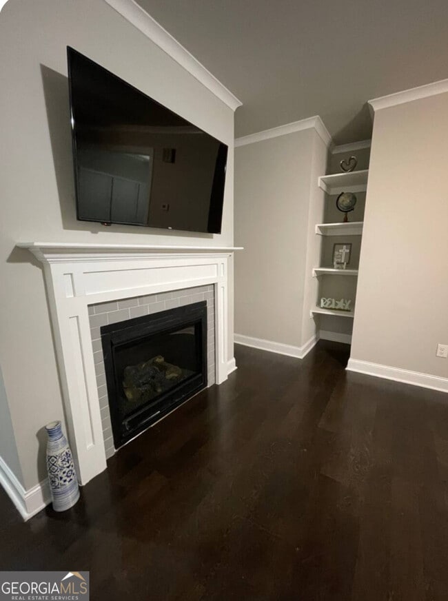 Photo - 2668 Memorial Dr SE