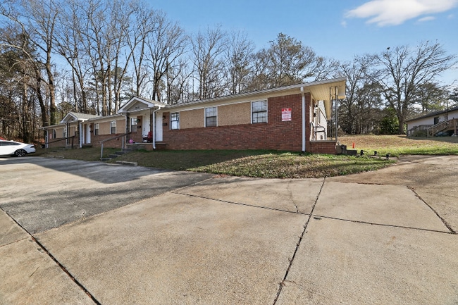3681 Lynn Dr