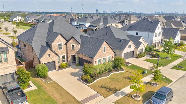 Photo - 6816 Barnes Dr