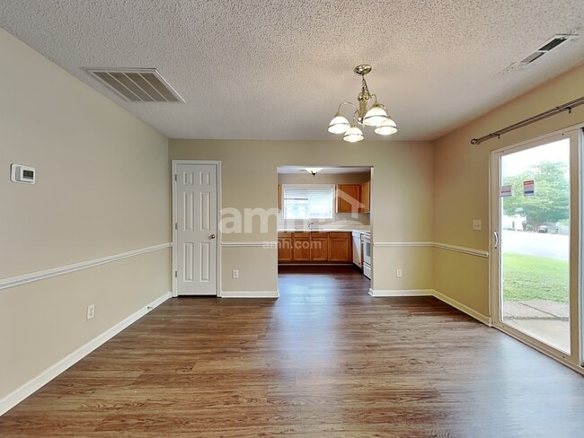 213 Brenley Ln