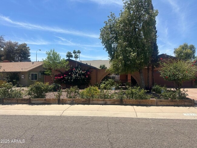 Photo - 6638 N 80th Pl House