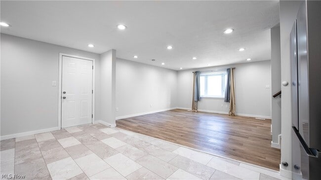 Photo - 348 Silver Meadows Blvd