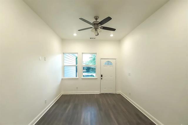 Photo - 116 Willow Ln