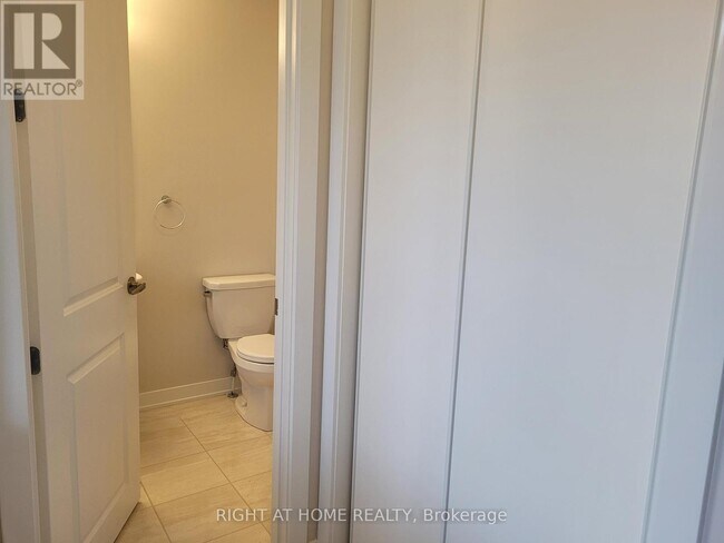 Photo - 12 Focality Cres