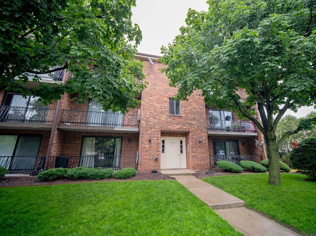Building Photo - 10501B Highland Ave Unit 204B