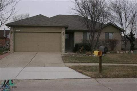 Building Photo - 2081 Newburgh Dr