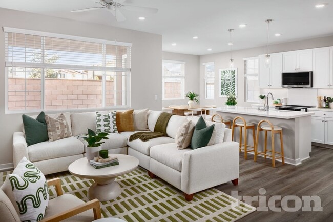 Photo - 29361 Walnut Tree Way