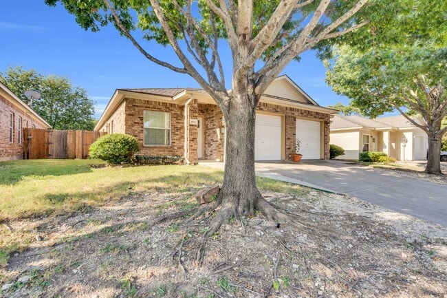 Photo - 990 Sierra Vista Ct