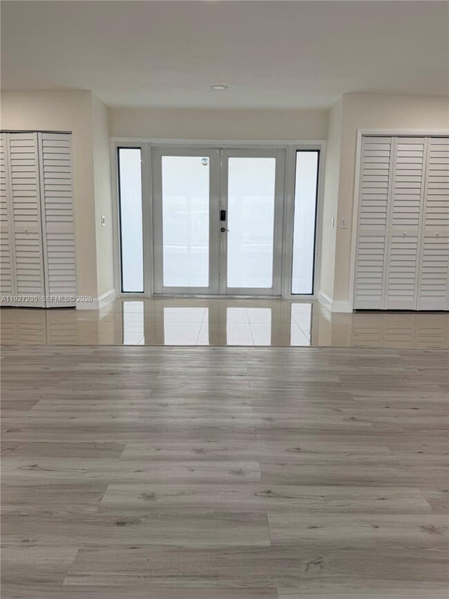 Photo - 16453 NE 33rd Ave