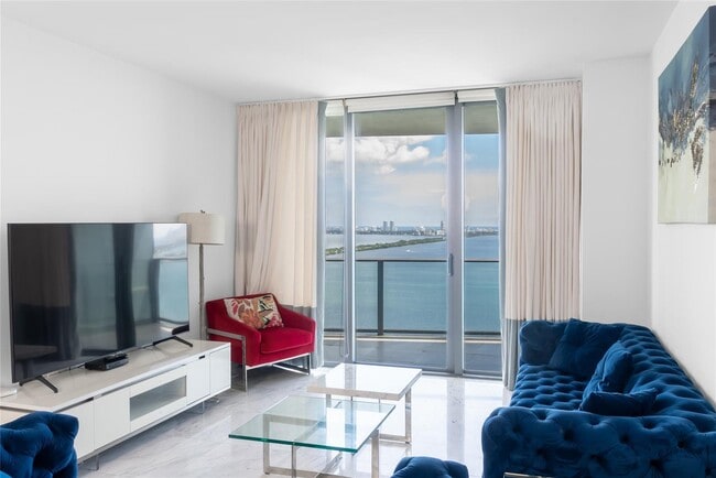 Photo - 460 NE 28th St Unit 3407