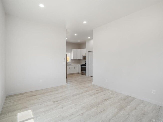 Photo - 2321-2327 Prospect St, Unit 2323