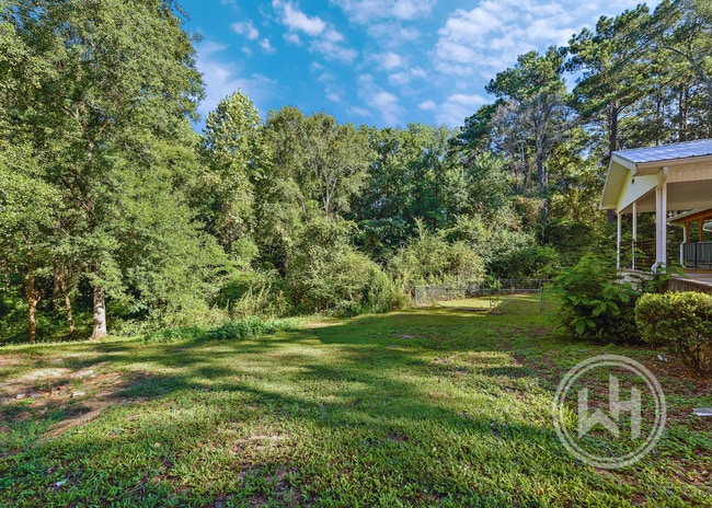 Photo - 105 Windcreek Ln
