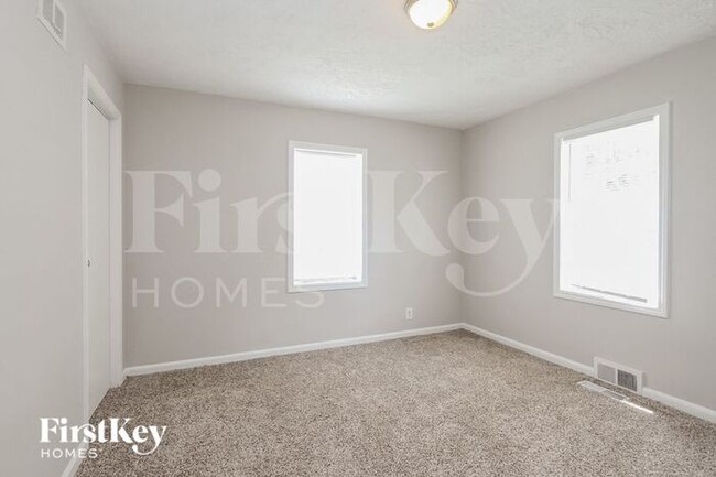Photo - 35 Lauck Ln
