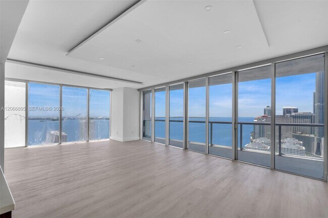 Photo - 495 Brickell Ave Unit 3601