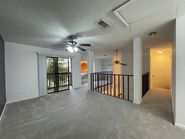 Photo - 3909 Tanglewilde St Unit 3909