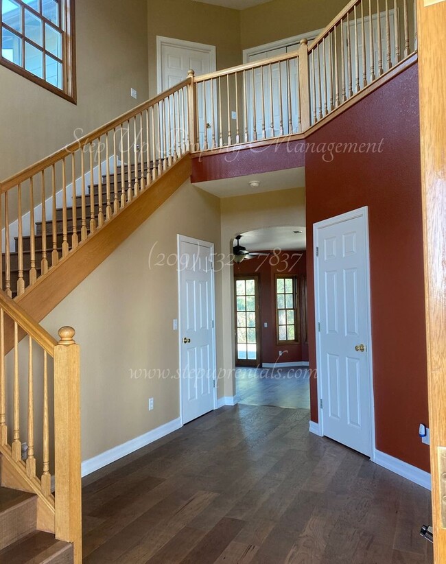 Photo - Elegant Mountain-View Home with Solar, Well Water & Septic – Utility Savings Included!