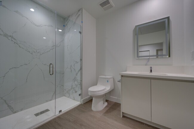 Photo - Pine on Gramercy