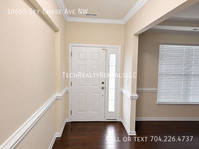 Photo - 10665 Sky Chase Ave NW