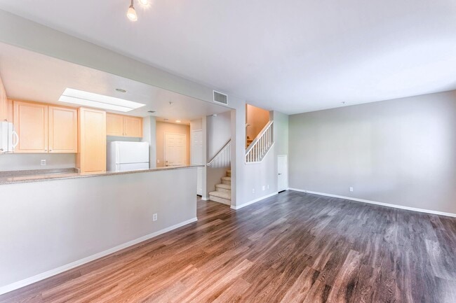 Photo - Laurel Canyon Apartment Homes