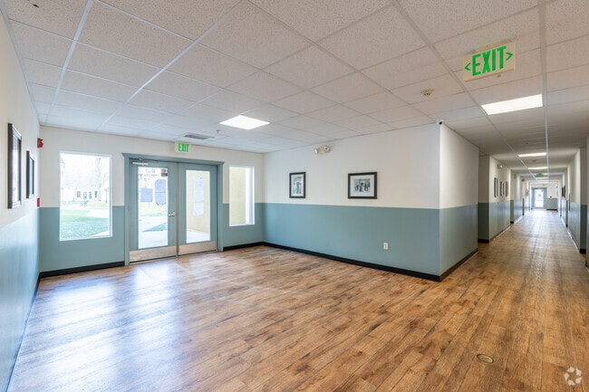 Arbor Grove Apartments - SENIOR LIVING