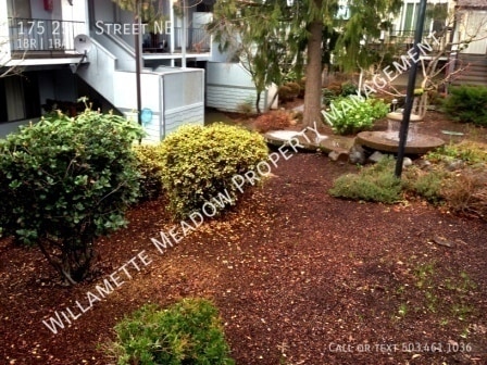 Photo - 175 25th St NE