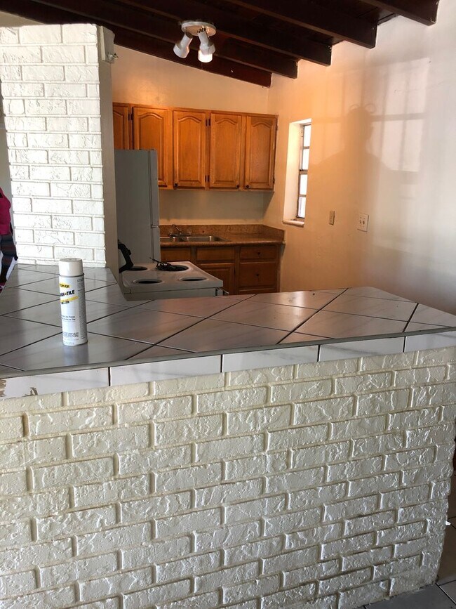 Photo - Large 4-2 house with central air and hooku...