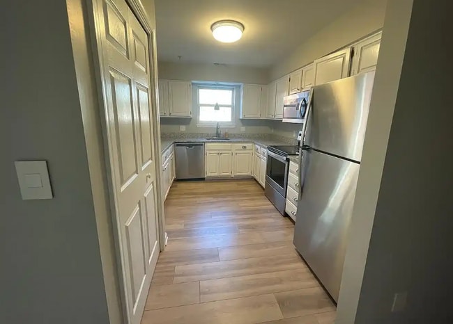 Photo - Condo in Eastport